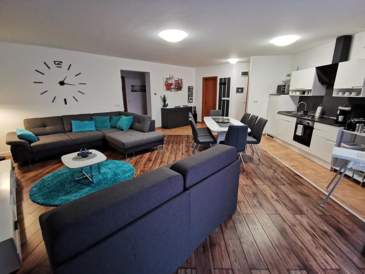 Freedom Apartman Hajdúszoboszló Екстериор снимка