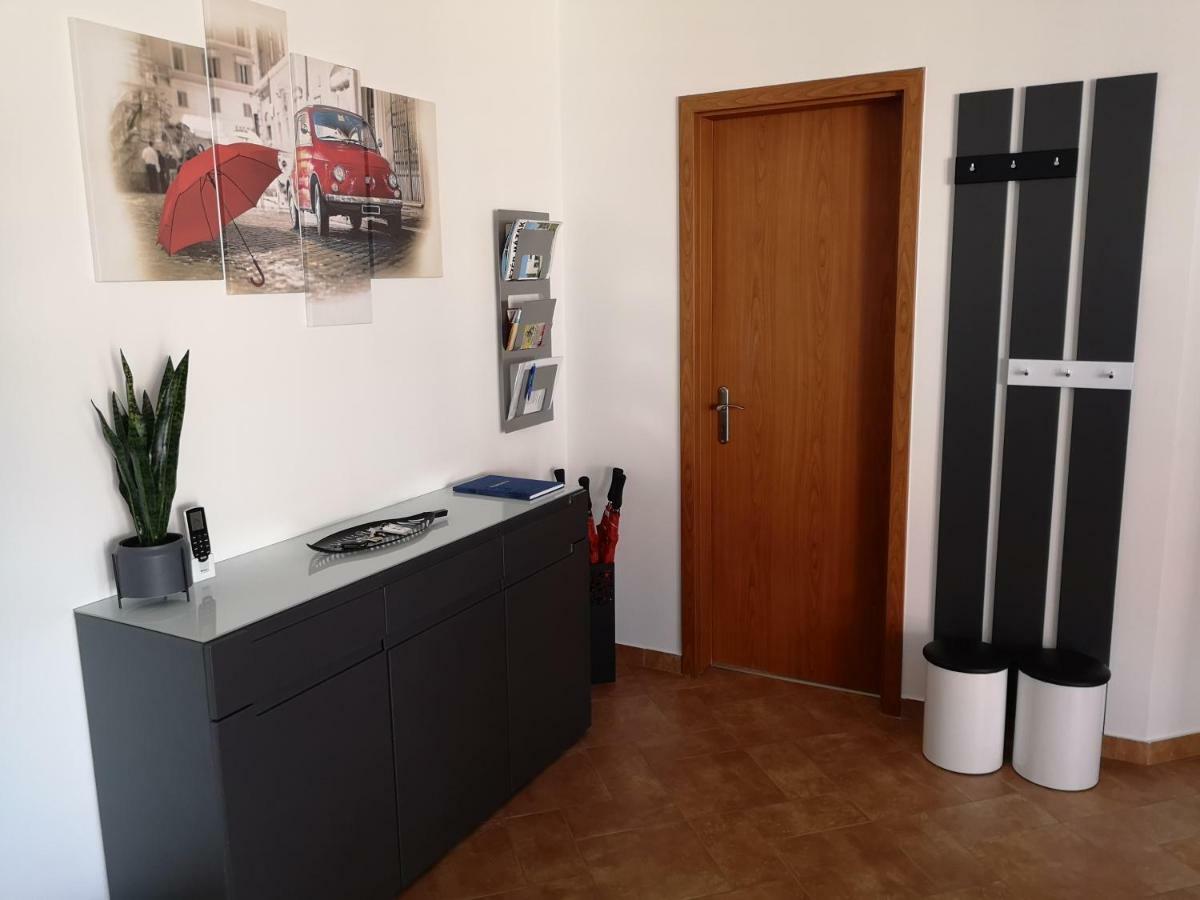 Freedom Apartman Hajdúszoboszló Екстериор снимка