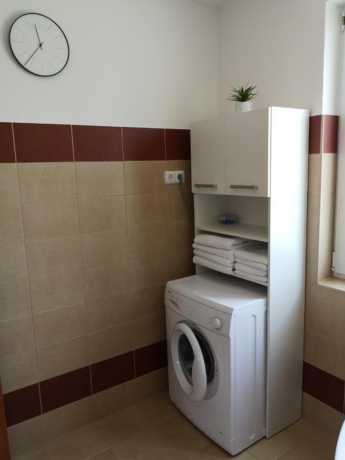 Freedom Apartman Hajdúszoboszló Екстериор снимка